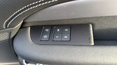 Land Rover Discovery 3.0 D300 Dynamic HSE 5dr Auto Diesel Station Wagon